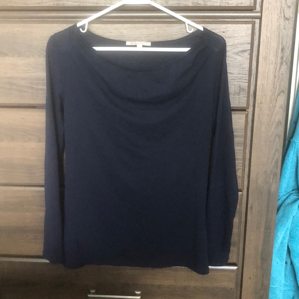Long sleeve t shirt